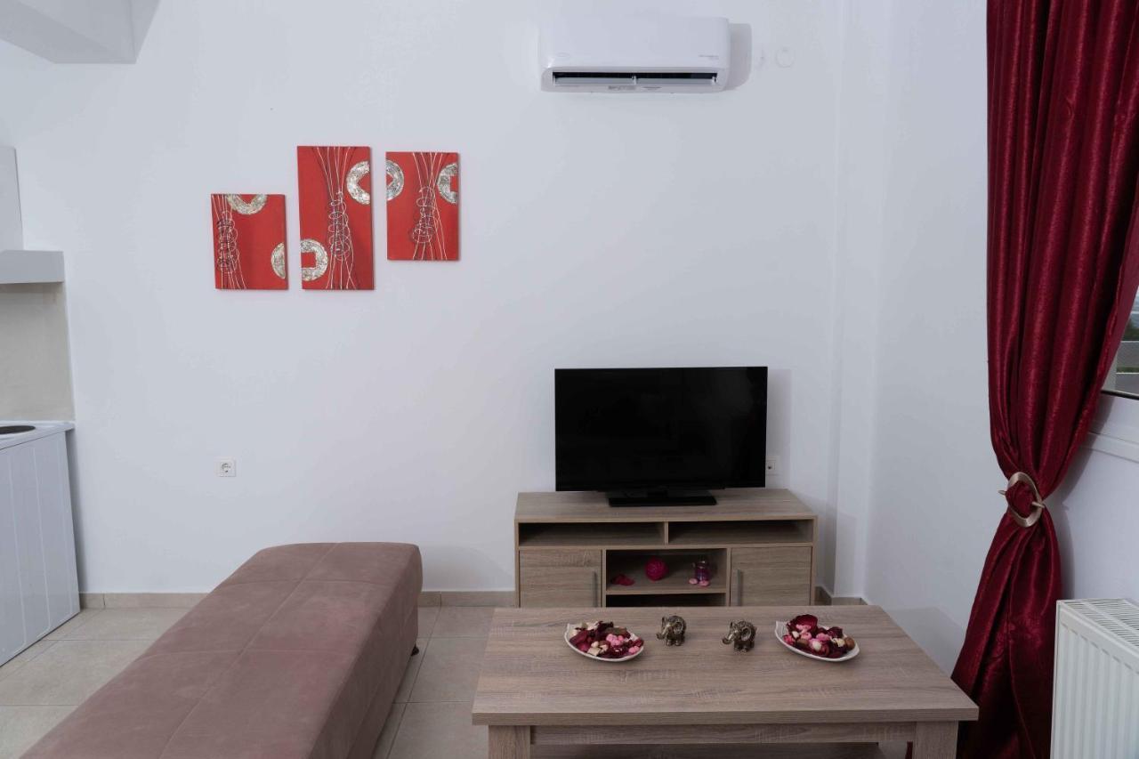 Haritos Holidays Home Pombia Экстерьер фото
