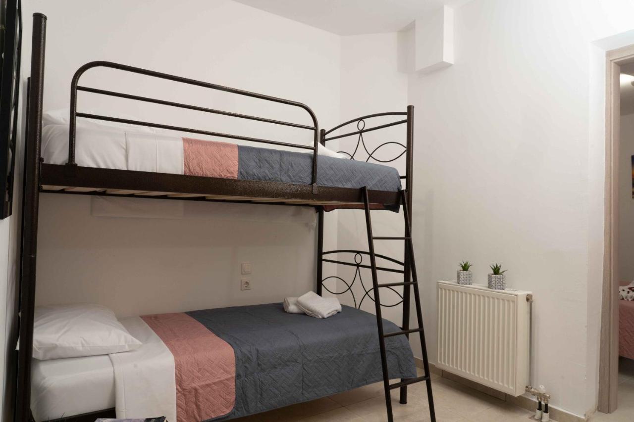 Haritos Holidays Home Pombia Экстерьер фото