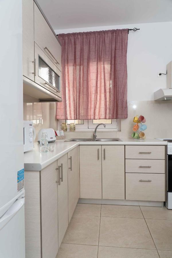 Haritos Holidays Home Pombia Экстерьер фото